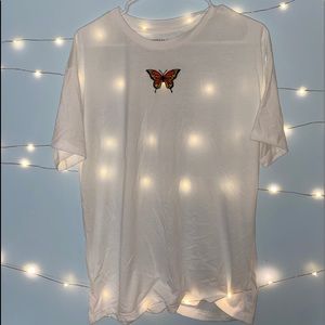 Oversized White Butterfly American eagle shirt